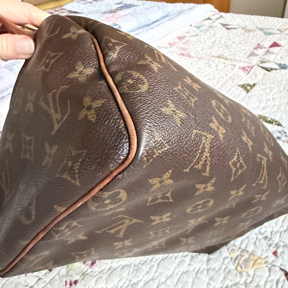 Louis Vuitton Monogram Speedy 25 - Picture 9 of 16